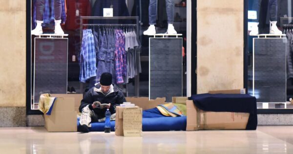 la-storia-di-federico,-uscito-dal-carcere-e-diventato-un-senza-tetto:-“ha-pagato-tutto-ma-suo-figlio-finge-di-non-conoscerlo”-–-il-riformista