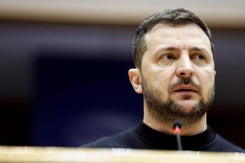 ucraina,-zelensky:-“grazie-italia,-vincere-e-nostro-destino”