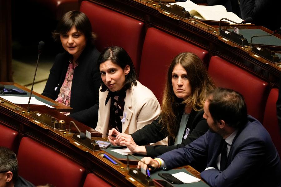 schlein-avra-i-suoi-presidenti-e-rivendica-la-svolta-del-«suo»-pd